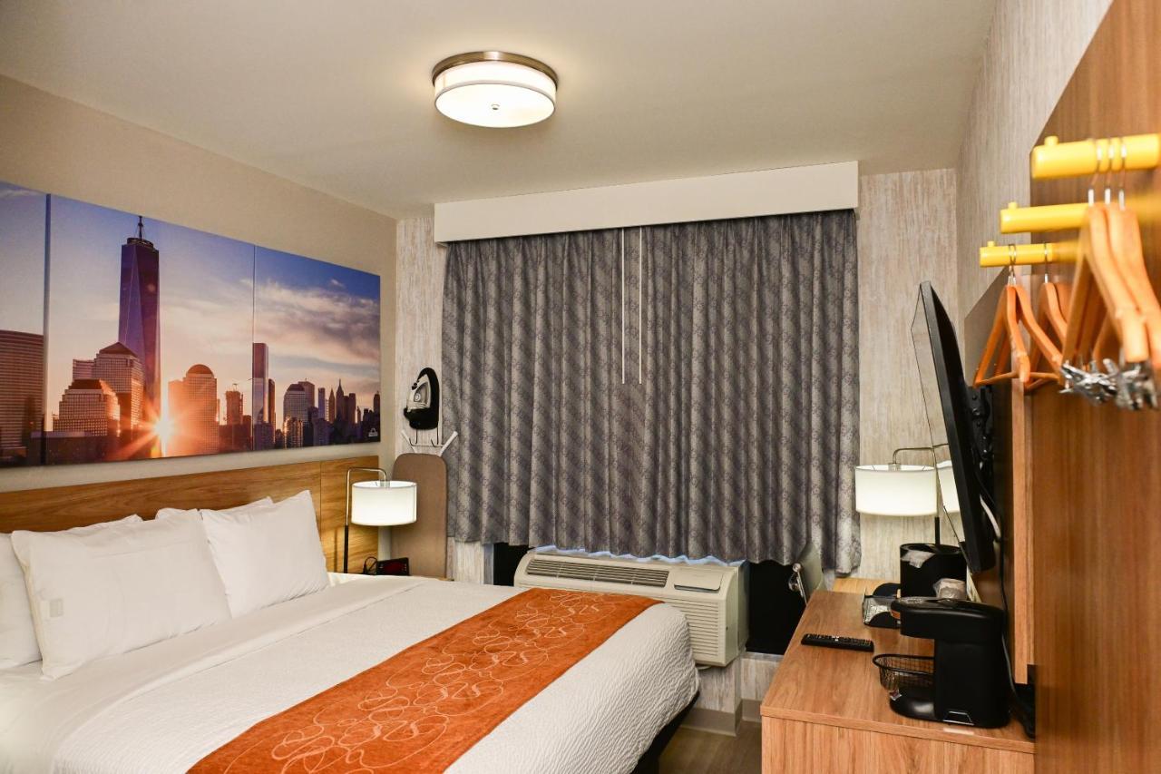 Days Inn By Wyndham Bronx Nyc Nova Iorque Exterior foto