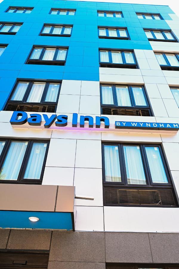 Days Inn By Wyndham Bronx Nyc Nova Iorque Exterior foto