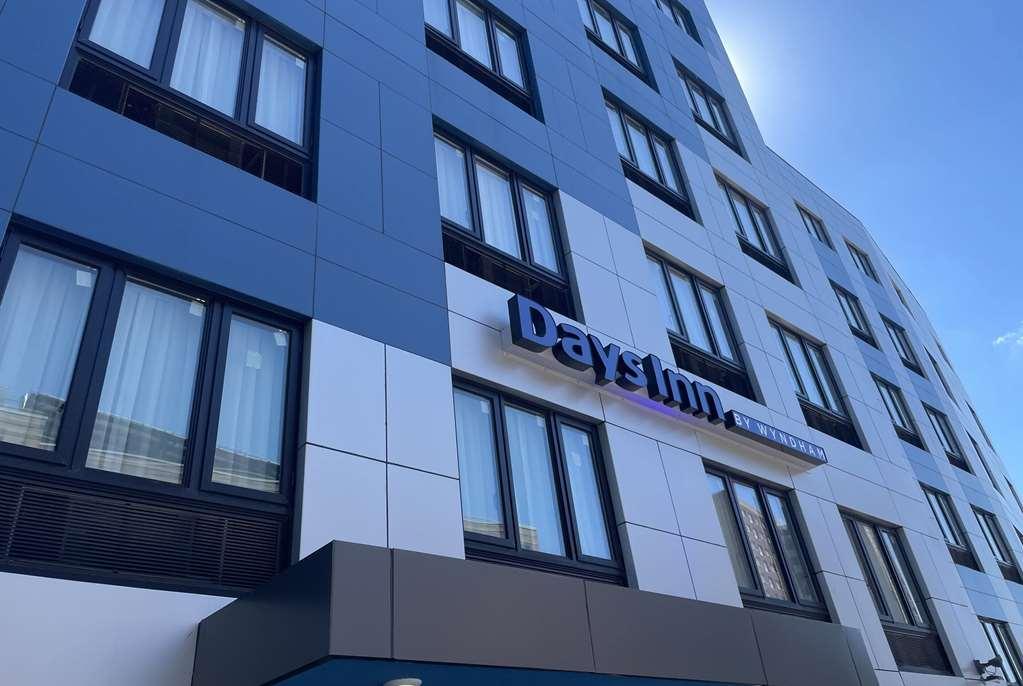 Days Inn By Wyndham Bronx Nyc Nova Iorque Exterior foto