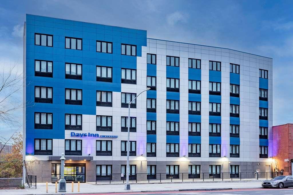 Days Inn By Wyndham Bronx Nyc Nova Iorque Exterior foto